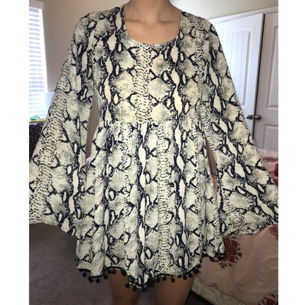Never worn Tobi Snakeskin Dress